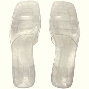 Gucci rubber slide sandal/ clear
